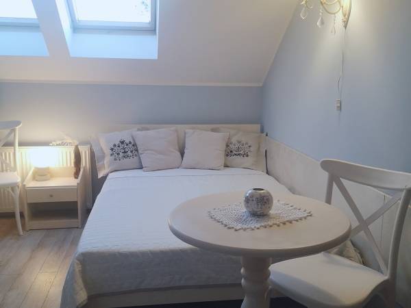 Pokój Vekux z aneksem