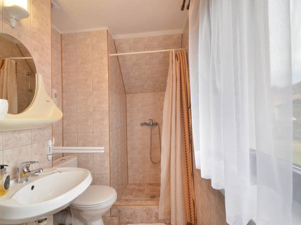 łazienka - pokój 3 osobowy bez balkonu