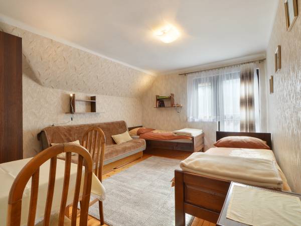 pokój 3 osobowy z tarasem