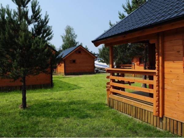 Domki Letniskowe w Borsku