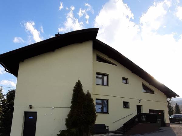 Domek na Modrzewiowej