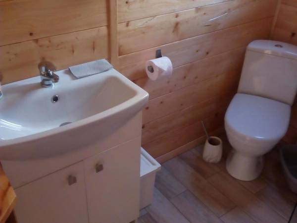 Domki Letniskowe Rowini