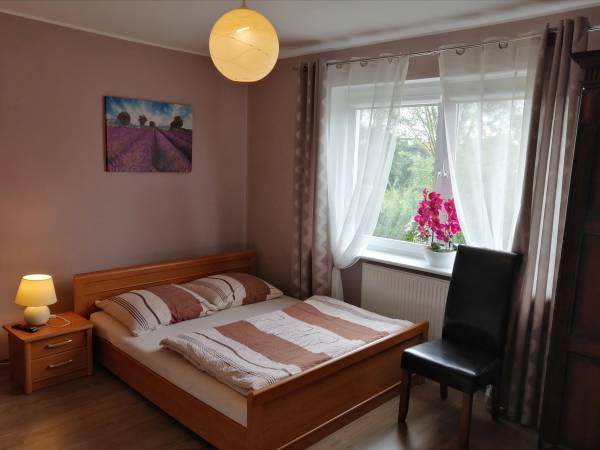 Mieszkanie dwupokojowe - pokój nr 1