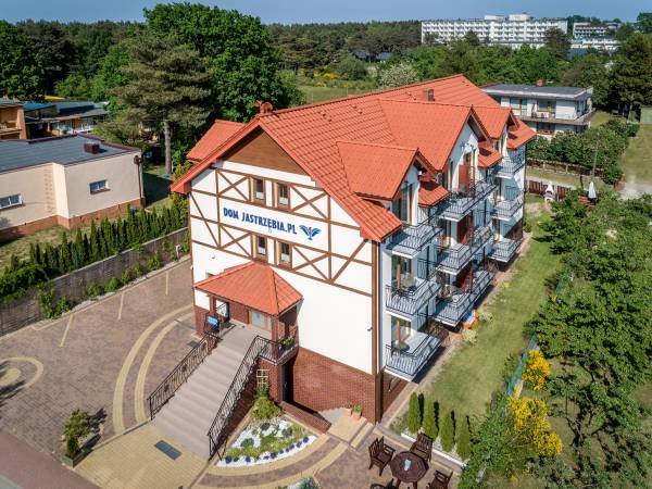 Dom Jastrzębia z drona