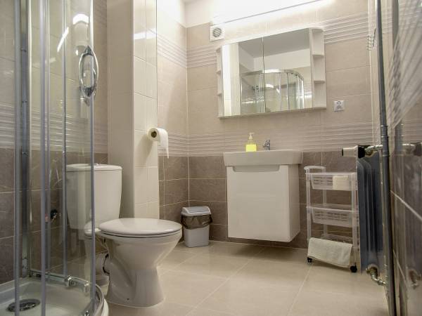 Łazienka - pokój 2 osobowy na parterze