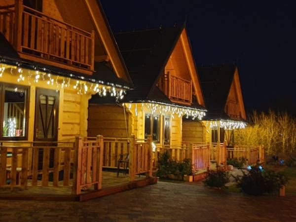 DOMKI ZIELONE SKAŁKI