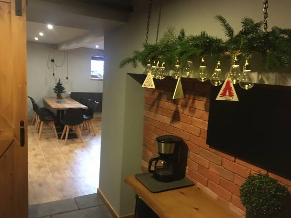 Pokoje i Apartamenty Donia