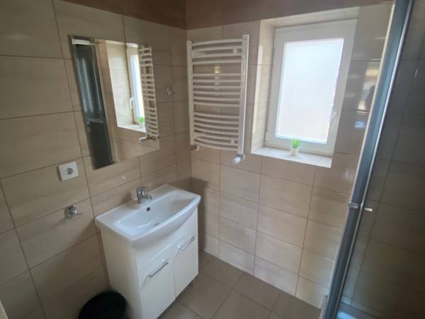 Domki szeregowe murowane 3-4 osobowe 2-pokojowe