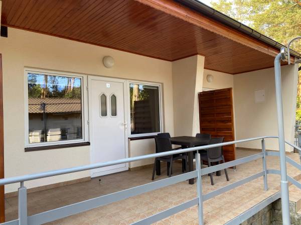 Domki szeregowe murowane 3-4 osobowe 2-pokojowe