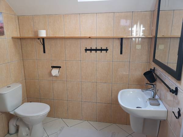 Chatka W Małym Lasku