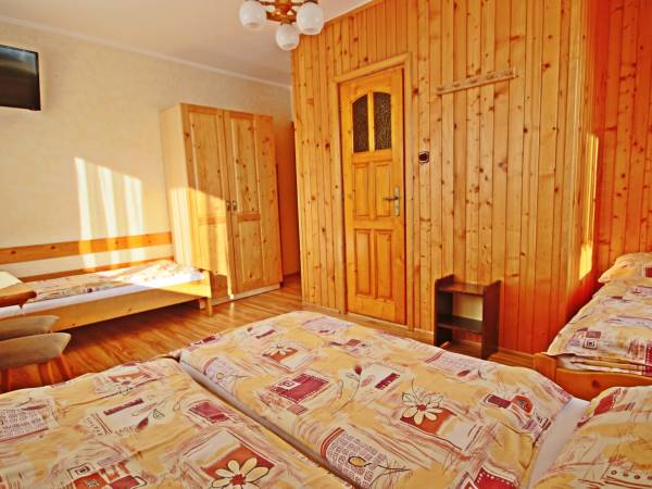 4-osobowy z łazienką