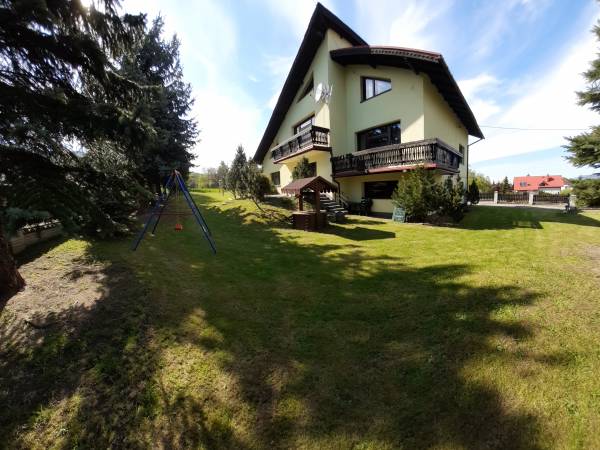 Domek na Modrzewiowej