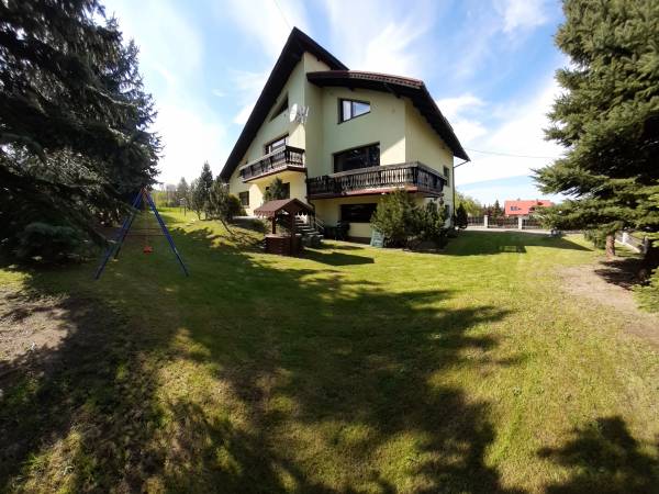 Domek na Modrzewiowej