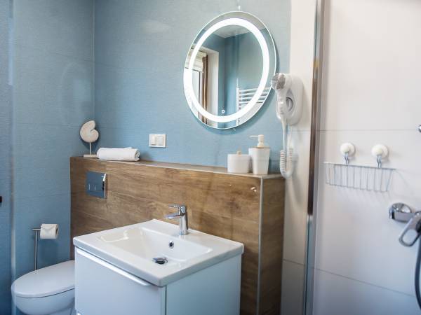 KUBRYK - POKÓJ NR 6 Z BALKONEM