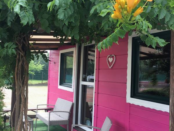 Flamandia Domek Rózowy z antresolą