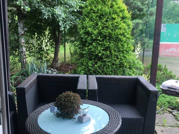 Flamandia Domek Niebieski tarasik