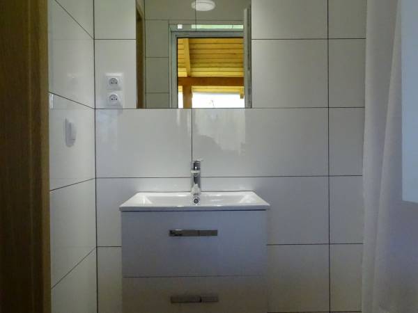 Dębowa Ostoja - domki agroturystyczne nad stawem