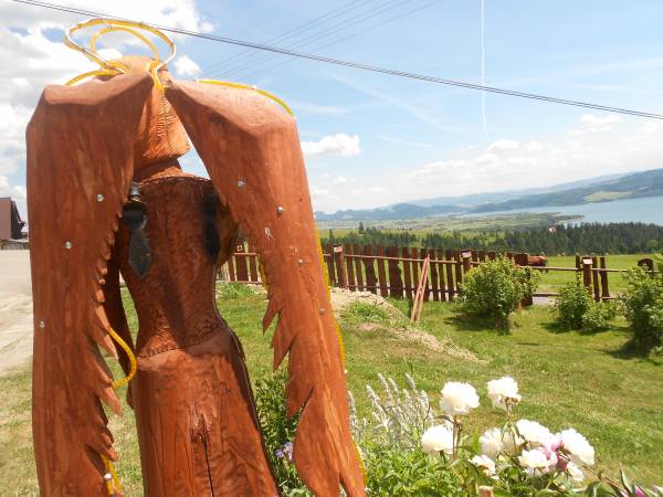 widok na pieniny i Zalew Czorsztyński