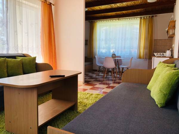 Ryn Lake Resort - z własną prywatną plażą 