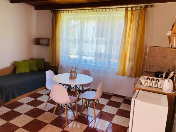 Ryn Lake Resort - z własną prywatną plażą 