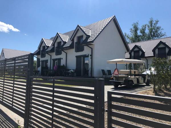 Domki-Apartamenty Akacja