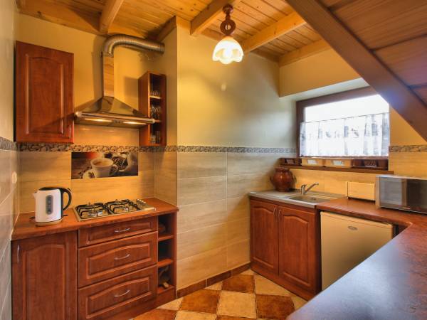 POKOJE GOŚCINNE POD GIEWONTEM 