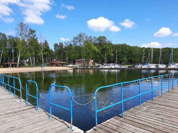 Domki nad Jeziorem Drawskim Sosnowe Wzgórze