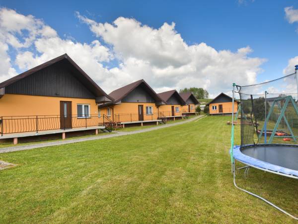 DOMKI i pokoje nad Jeziorem Solińskim