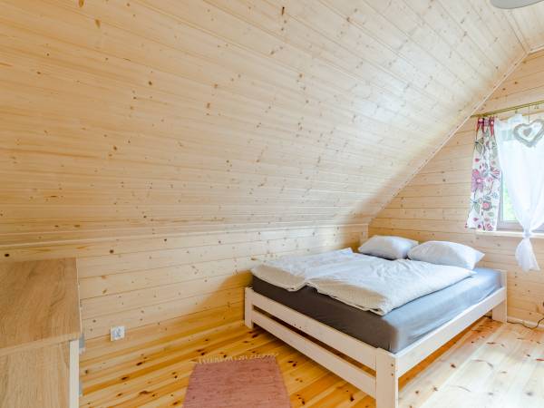 Domki nad jeziorem Ołów z własnym stawem 