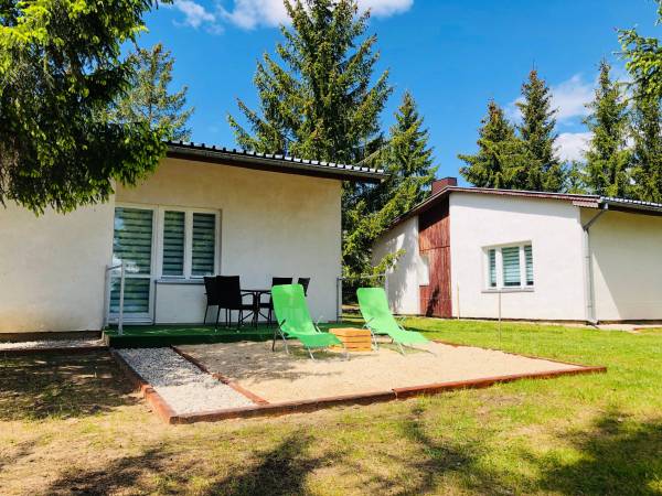 Ryn Lake Resort - z własną prywatną plażą 