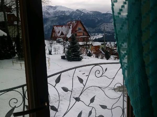 U Kasprzyckich Pokoje i Drewniany Domek 