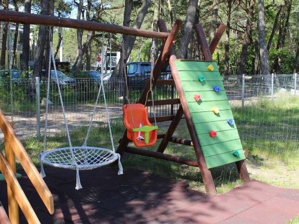 kwatery prywatne Szum Fal Dźwirzyno