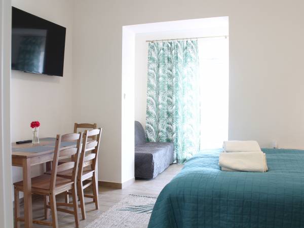 NOWY Apartament z aneksem i z tarsem z widokiem na jezioro