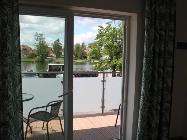 taras Apartament z aneksem i z tarsem z widokiem na jezioro