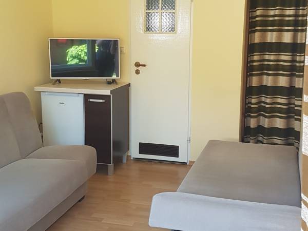 Dom Gościnny Mały Dworek