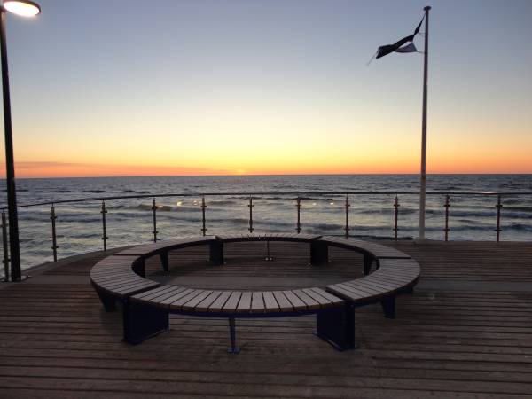 Apart AIDA przy plaży.