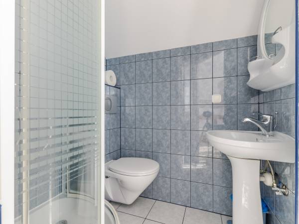 POKÓJ NR 6 - łazienka