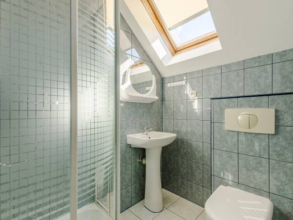 POKÓJ NR 1 - studio dwupoziomowe - łazienka