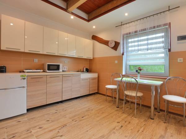 Domki z balią nad rzeczką