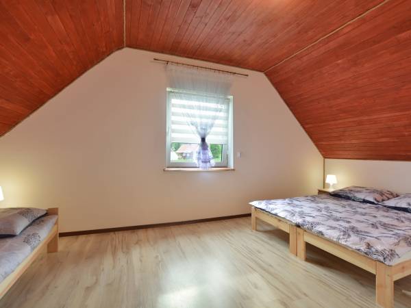 Domki z balią nad rzeczką