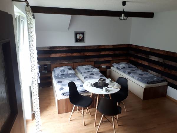 Pokój nr.5 3 osobowy