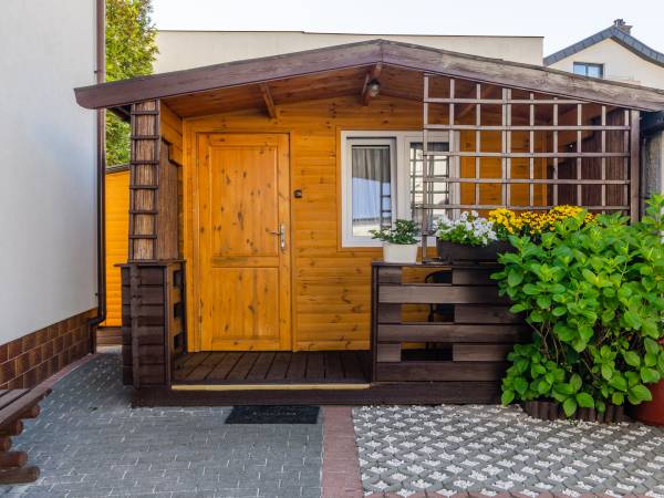 Pokoje gościnne i domki Karolinka