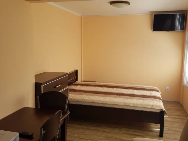 Dom Gościnny Mały Dworek