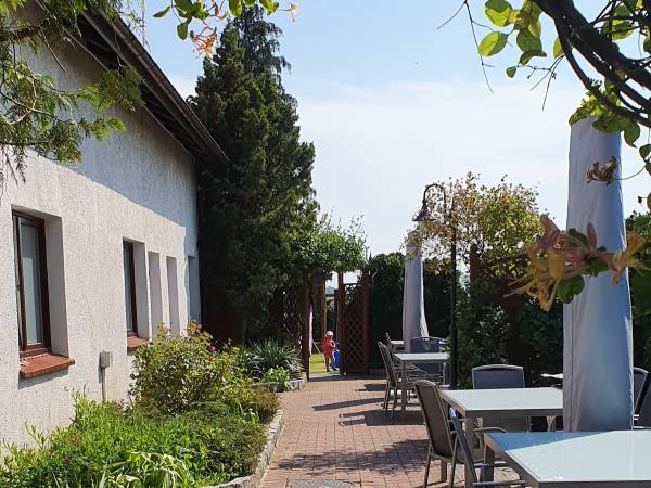 Pokoje Gościnne LAZUR