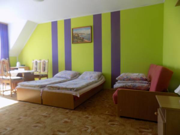 pokój 3 lub 4 osobowy