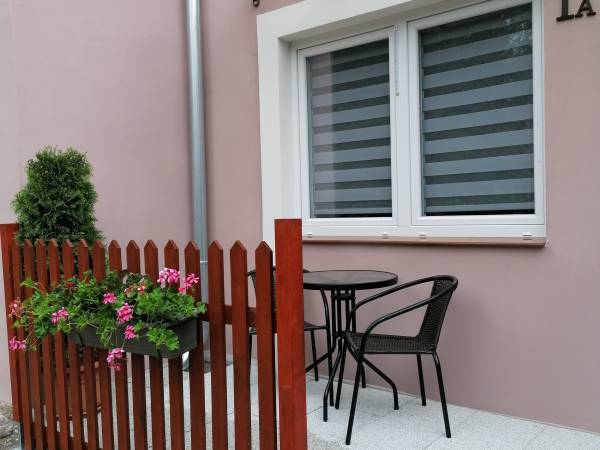 wejście do apartamentu z 1 sypialnią