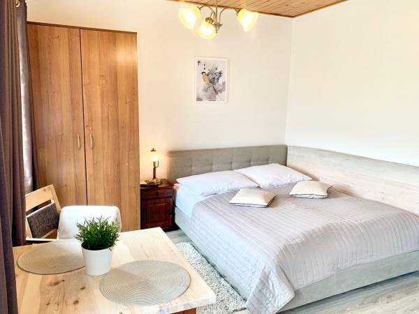 Pokój 2-osobowy (III piętro)