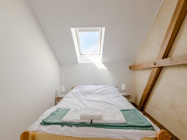  Apartamenty Żelazny Most i pole namiotowe