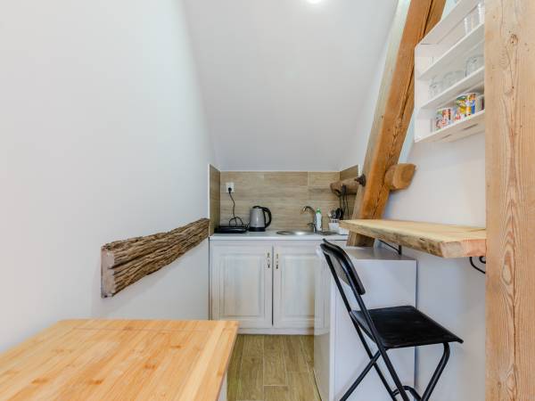  Apartamenty Żelazny Most i pole namiotowe