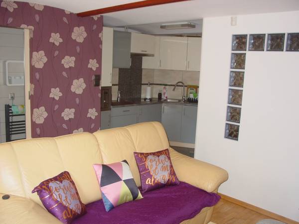 Mieszkanie 2 pokojowe.Liliowe